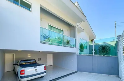Casa mobiliada com 1 suíte + 2 quartos, centro de guaramirim - sc