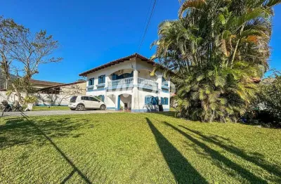 Casa com 3 quartos à venda na Vila Lalau, Jaraguá do Sul 