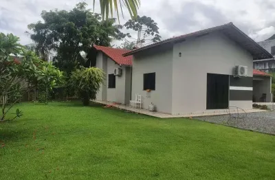 Casa com 3 quartos à venda no Centro, Corupá 