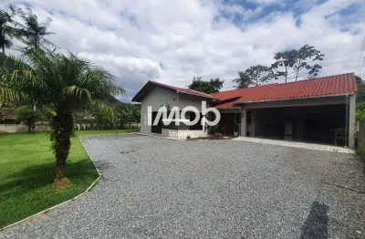 Casa com 3 quartos à venda no Centro, Corupá 