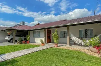 Casa com 3 quartos à venda no Jaraguá Esquerdo, Jaraguá do Sul 