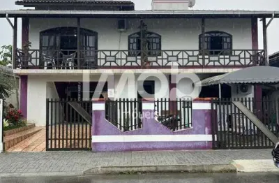 Casa com 4 quartos à venda no Centenário, Jaraguá do Sul 