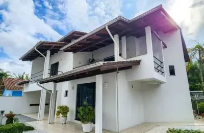 Casa com 1 suíte com banheira + 2 quartos, vila baependi - jaraguá do sul