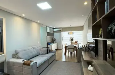 Apartamento com 1 suíte + 2 quartos, no bairro czerniewicz