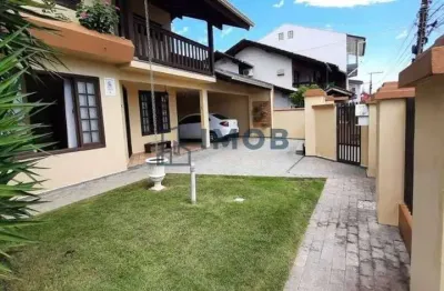 Casa com 4 quartos à venda no Água Verde, Jaraguá do Sul 