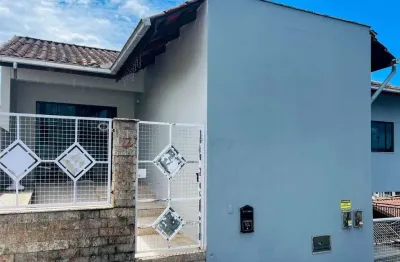 Casa com 1 suíte + 3 quartos, vila lenzi - jaraguá do sul