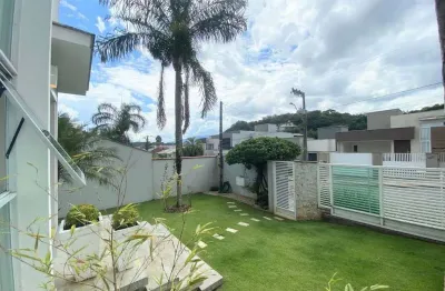 Casa com 6 quartos à venda no Amizade, Jaraguá do Sul 