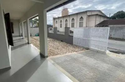 Casa com 4 quartos à venda no São Luís, Jaraguá do Sul 
