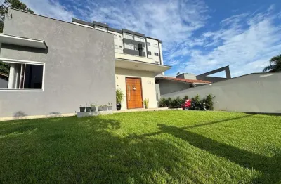 Casa semimobiliada com 1 suíte + 2 quartos, jaraguá esquerdo