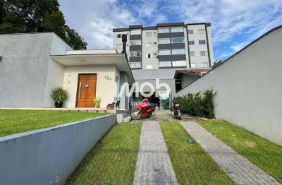 Casa semimobiliada com 1 suíte + 2 quartos, jaraguá esquerdo