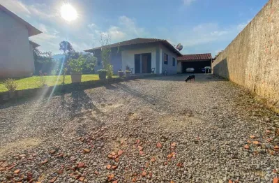 Casa com 2 quartos à venda em Guamiranga, Guaramirim 