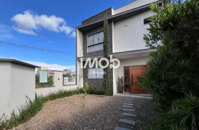 Geminado semimobiliado com suíte + 2 quartos, bananal do sul