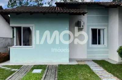 Casa geminada semimobiliada com 2 quartos, ilha da figueira - guaramirim