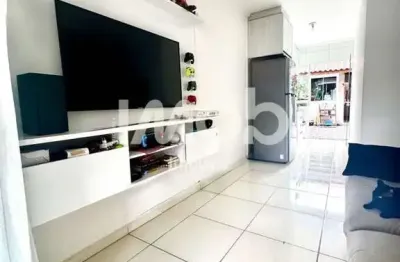 Casa geminada de meio lote com 02 quartos e edicula no bairro amizade em jaraguá do sul