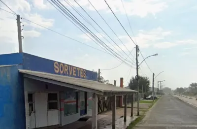 Excelente local para investir comercial. e de brinde  uma residência tudo junto, no mesmo local.