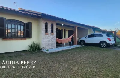 Casa no centro de balneário, terreno medindo 15x30 - mobiliada