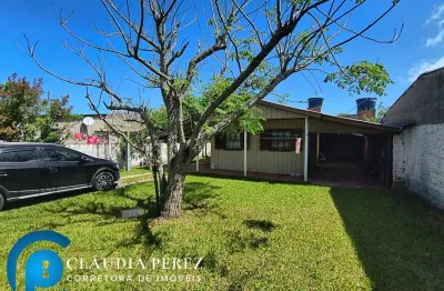 Casa com 2 quartos à venda na Rua Callil Miguel Allen, 2377, Centro, Balneário Pinhal