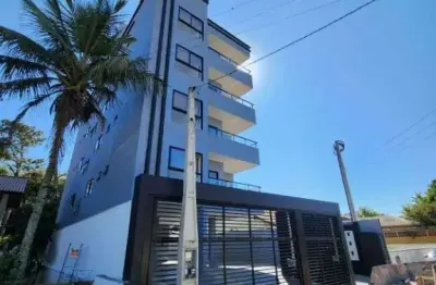 Apartamento novo com 3 dormitórios e elevador a 150 metros da praia em itajuba – barra velha/sc