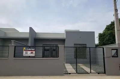 Casa com 3 quartos e excelente acabamento – próxima ao mar no bairro itajuba, barra velha