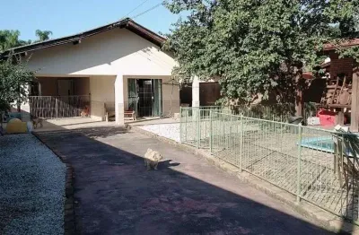 Casa com 2 dormitórios à venda, 175 m² por r$ 750.000,00 - centro - balneário piçarras/sc