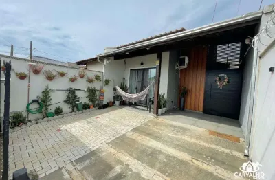 Casa com 3 dormitórios, edícula e acabamento de alto padrão – venda em barra velha