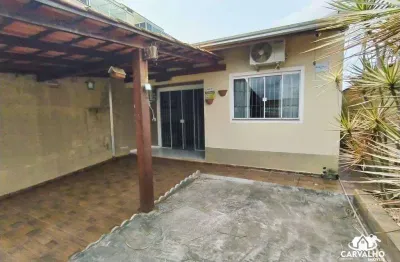 Casa mobiliada com edícula e churrasqueira – venda ou locação anual em barra velha