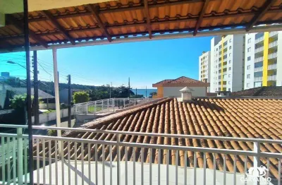 Imóvel com múltiplas unidades a 150m do mar – ideal para pousada ou locação em barra velha