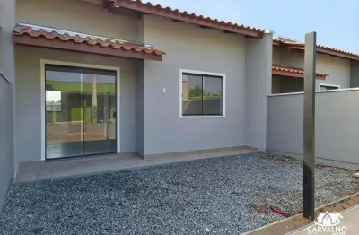 Casa com 2 quartos, suíte e varanda no bairro itajuba em barra velha