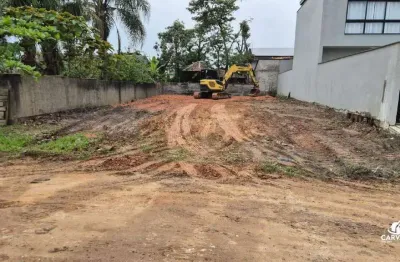 Terreno plano e pronto para construir em localização privilegiada no bairro itajuba / barra velha