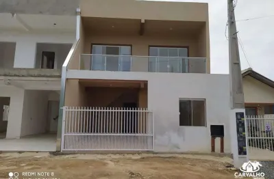 Sobrado com 3 dormitórios para locação anual no bairro itajuba em barra velha