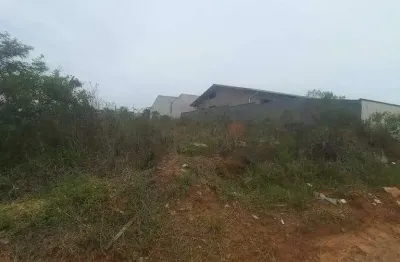 Terreno à venda no bairro itajuba – 300 m² próximo à av rita de cássia e à praia do grant