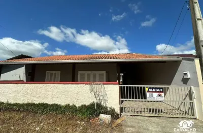 Casa com amplo terreno e edículas para locação anual no bairro itajuba em barra velha