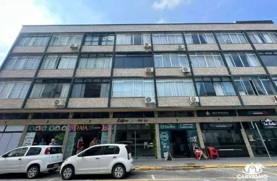 Apartamento semi mobiliado com vista mar para locação anual no Centro de Barra Velha
