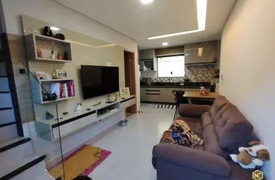 Casa em condomínio fechado para alugar na rua aldo coli, 833, vila mirim, praia grande por r$ 2.500