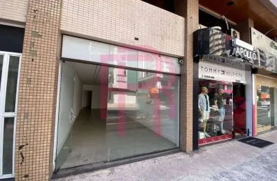 Sala comercial na avenida brasil no centro de balneário camboriú.