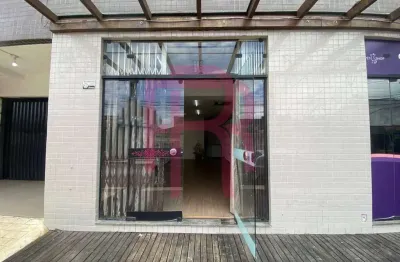 Sala comercial para locação no centro de balneário camboriú.