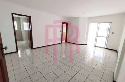 Apartamento de 02 dormitórios para locação em Balneário Camboriú.
