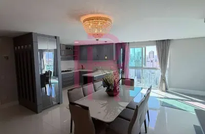 Apartamento de ALTO PADRÃO, 03 suítes para locação em Balneário Camboriú.