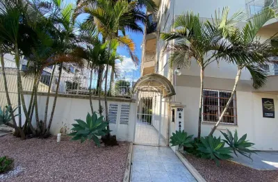 Apartamento 02 dormitórios térreo com pátio privativo no bairro avenida em santa