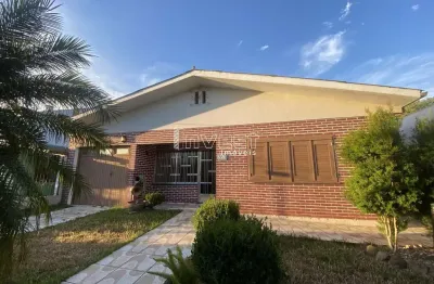 Casa a venda próxima ao centro em santa cruz do sul