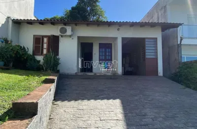 Casa com 03 dormitórios nos altos da verena no bairro santo inácio em santa cruz