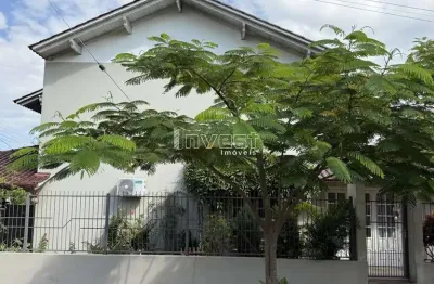 Amplo sobrado de esquina próximo da unisc em santa cruz do sul.