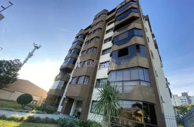 Apartamento amplo com 02 dormitórios predio com elevador no centro de santa cruz