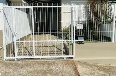 Geminado semimobiliado de 02 dormitórios no bairro arroio grande em santa cruz d