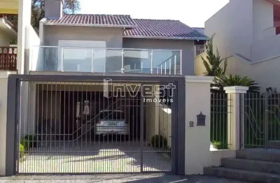 Casa a venda no bairro santo inácio em santa cruz do sul.