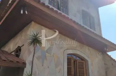 Sobrado para locação com 370m², 08 quartos e 03 vagas de garagem. mooca - são paulo - sp.