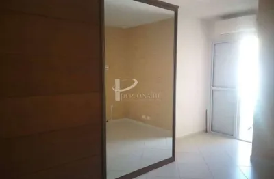 Maravilhoso sobrado em condominio - excelente acabamento!! 2 suítes e 2 vagas - excelente localizaçã