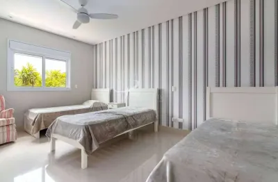Sobrado três andares à venda, porteira fechada - 5 suites - 6 banheiros - 2 lavabos - 5 vagas, ensea