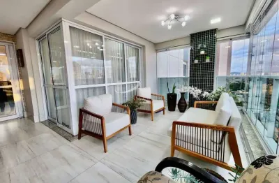Apartamento à venda no edifício málaga com 165m², 03 suítes e 04 vagas de garagem privativa. localiz