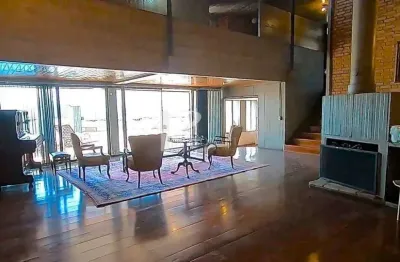 Casa 745 m2 c/ academia, sauna em rua tranquila, com linda vista à venda, jardim guedala, são pau
